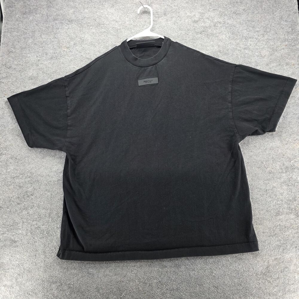 Essentials Fear of God Shirt Mens Medium Black FOG Rubber Patch Back Neck Logo